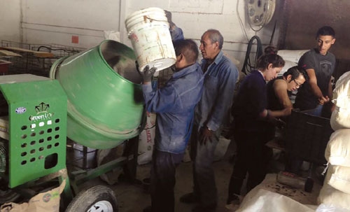 Cálculos de preparación de alimento en base húmeda