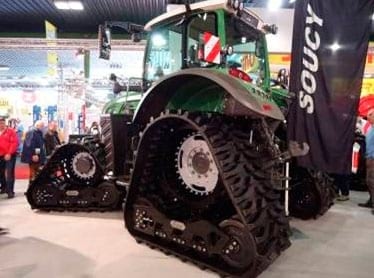 La maquinaria agrícola argentina volvió a participar de la feria EIMA en Italia - Image 21