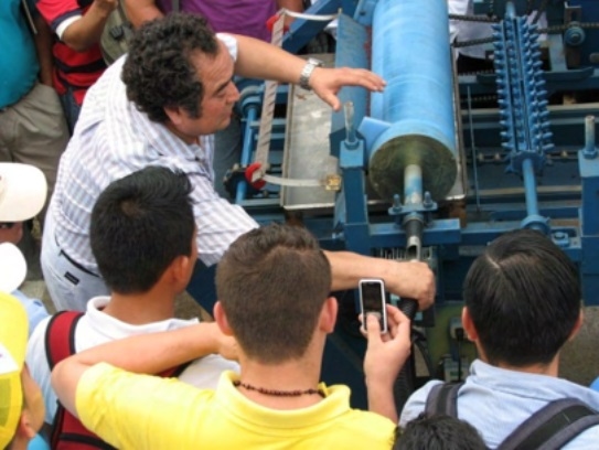 Diseño, construcción y prueba de una máquina sembradora agroforestal automatizada - Image 10