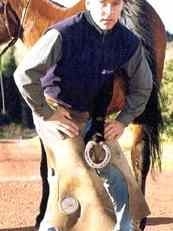 ¿Cómo levantar las manos y las patas del caballo? - Image 9