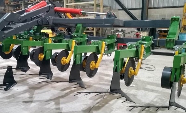 Argentina - Nuevo implemento agrícola para el control de malezas - Image 1
