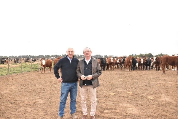 CONECAR recibió la visita del Ministro de Producción, Ciencia y Tecnología de Santa Fe - Image 2