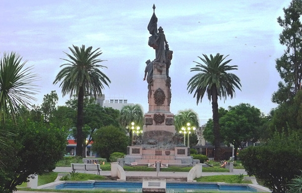 Esperanza, la cuna de la agricultura organizada, se prepara para recibir al sector lechero argentino - Image 2