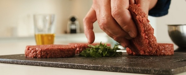 España - JBS construirá la mayor planta de carne de laboratorio - Image 2