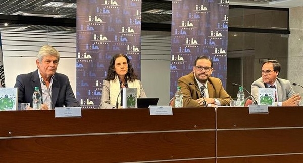 Uruguay - INIA presentó libro sobre su contribución a las trayectorias agroecológicas - Image 2
