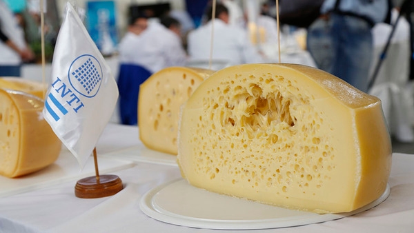 El certamen lácteo del año que premiará los mejores quesos santafesinos y dulces de leche del mundo - Image 3