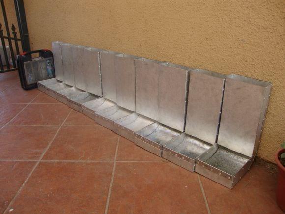 Serie Comederos Tolva