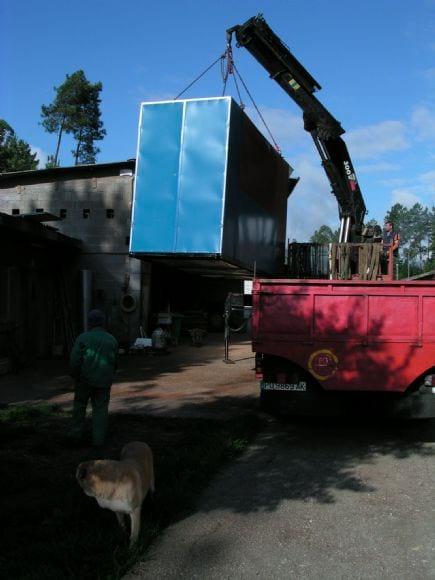 Instalación en un solo día en el exterior de la nave, sin necesidad de cubiertas ni naves adjuntas para su protección a las inclemencias meteorológicas..