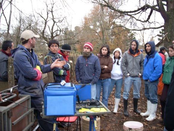 VISITA GRUPO UDEC