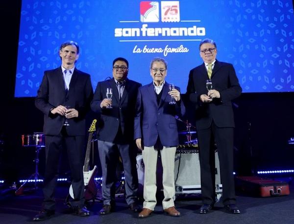 Perú - San Fernando cumple 75 años - Image 1