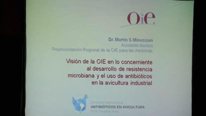 Resistencia Microbiana y uso de Antibioticos en Avicultura Industrial