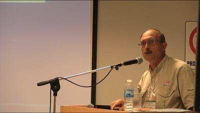 Descontaminación de envases de glifosato. Ricardo De Carli