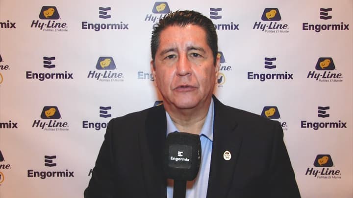 Escuela técnica Pollitas El Monte Hy-Line, la mirada de Mauricio Sanabria