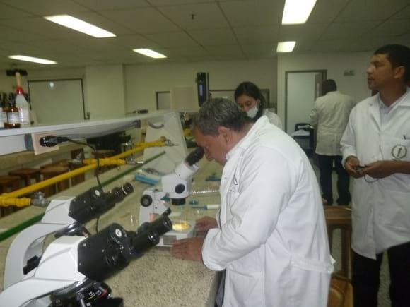 Laboratorio de Biotecnología UNAD - Bogotá.