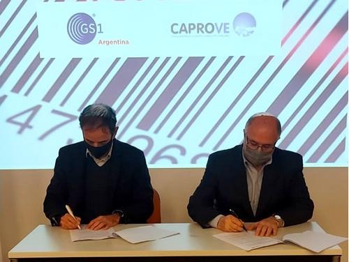Argentina - CAPROVE firma convenio para codificar los productos veterinarios - Image 1