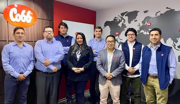 Cobb-Vantress presenta nueva oficina en Perú - Image 1