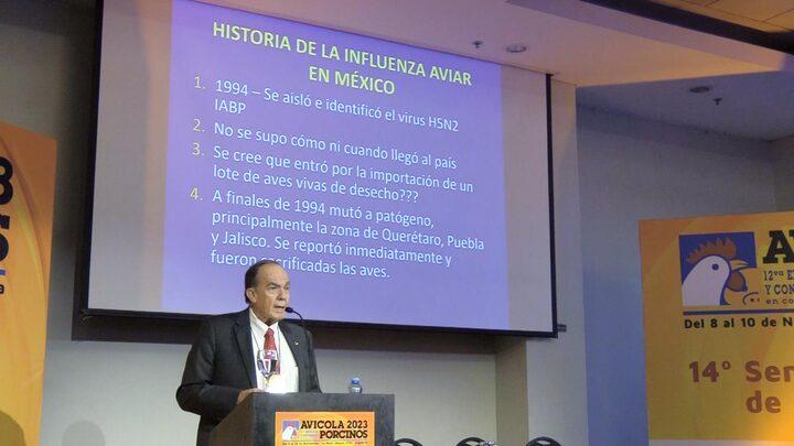 Dr. Ricardo Cuetos: Historia de la Influenza Aviar en México
