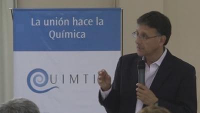 Inmunosupresión multifactorial en aves: Dr. Guillermo Zavala
