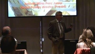 Nutrición temprana en pollos de engorde: Dr. Antônio Mário Penz Junior