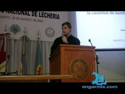 Inseminación Artificial y semen sexado, Dr. Capitaine Funes en Jornadas de lecheria			